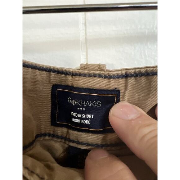 EUC GAP KHAKI'S LIVED IN SHORTS SHORT RODE BROWN MEN'S SIZE: 36 11” Inseam - Picture 2 of 4